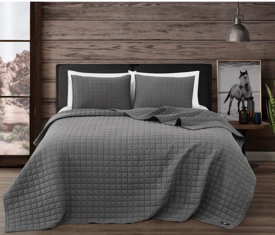 Frye Vintage Washed Cotton Quilt Set MSRP: $159 Grey - King Frye Vintage Washed Cotton Quilt Set MSRP: $159 Grey - King