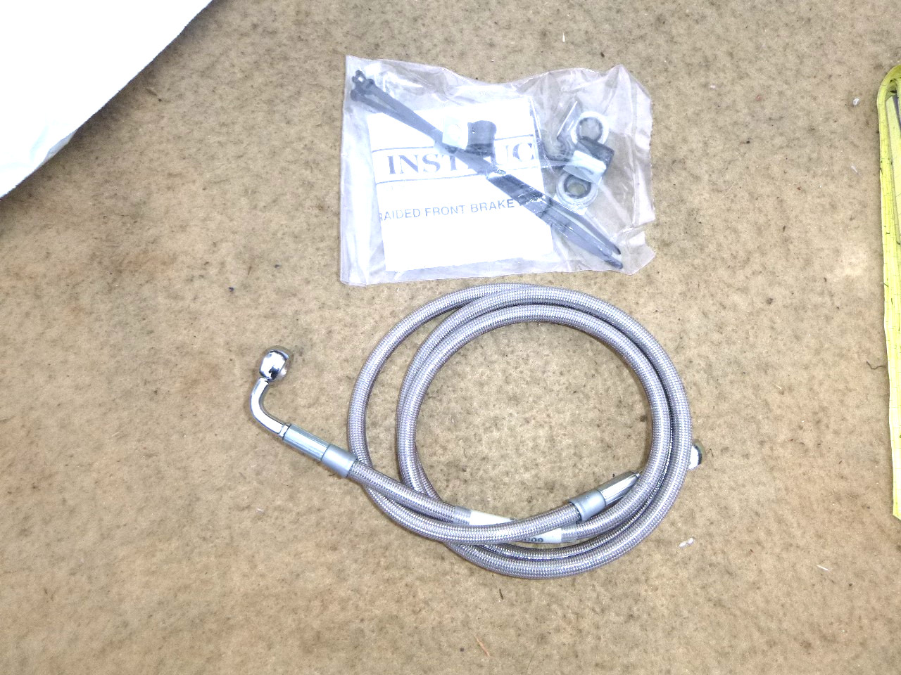 N.O.S. HARLEY DAVIDSON S/S WRAPPED FRONT BRAKE LINE KIT45208-97B 1988-2003 FXSTS