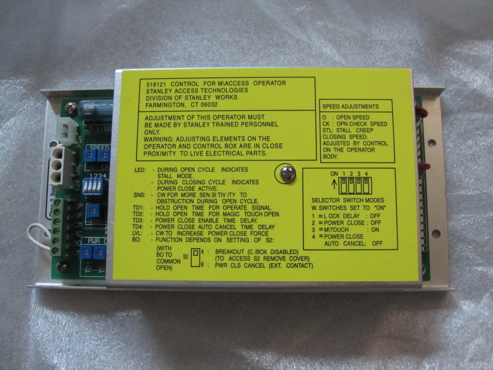 Stanley 516121 Control Box Assembly for M/Access Operator - Open Box Stanley 516121 Control Box Assembly for M/Access Operator - Open Box