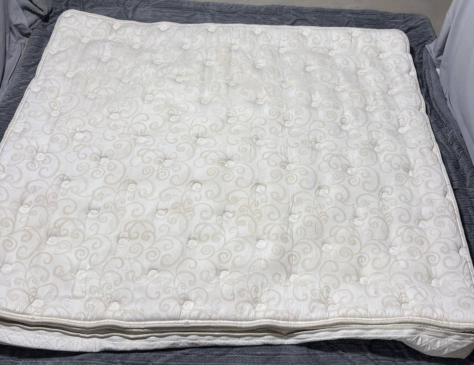Select Comfort Sleep Number Cal King Mattress Ultra Pillow Top Top/Bottom Cover