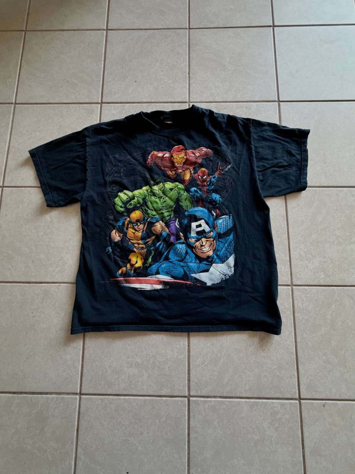 Marvel Mad Engine Avengers T Shirt Size XL