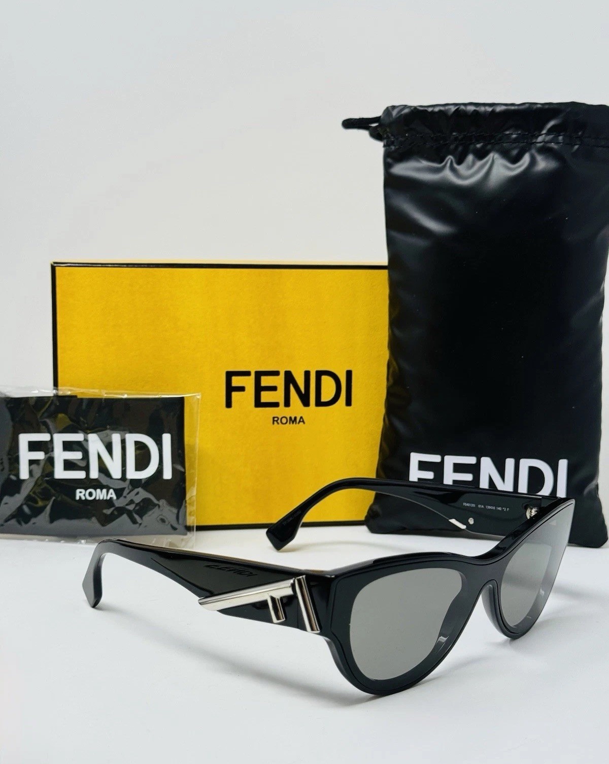 NEW Fendi FE40135I 01A Shiny Black/Smoke Women Sunglasses Set Authentic