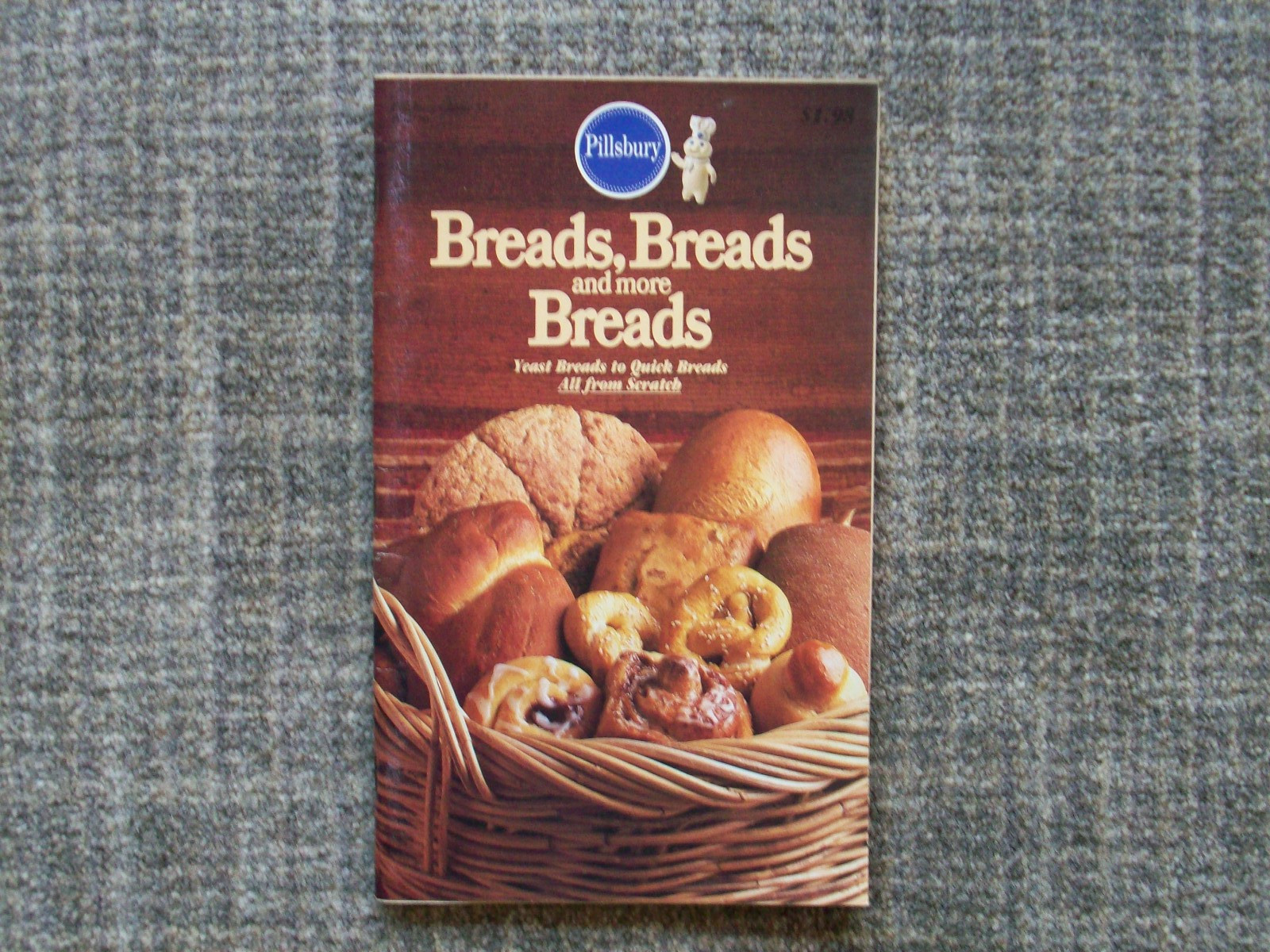 Vintage Pillsbury Breads, Breads, & More Breads booklet, 1983 Vintage Pillsbury Breads, Breads, & More Breads booklet, 1983