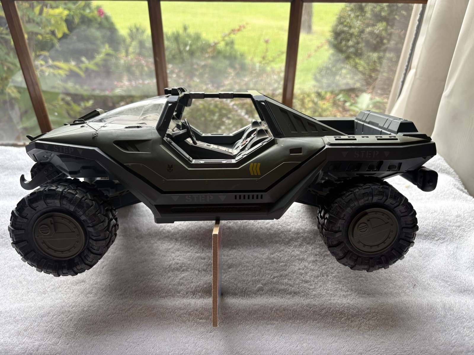 2010 Microsoft Halo Reach Warthog Vehicle - No Turret - McFarlane Toys 