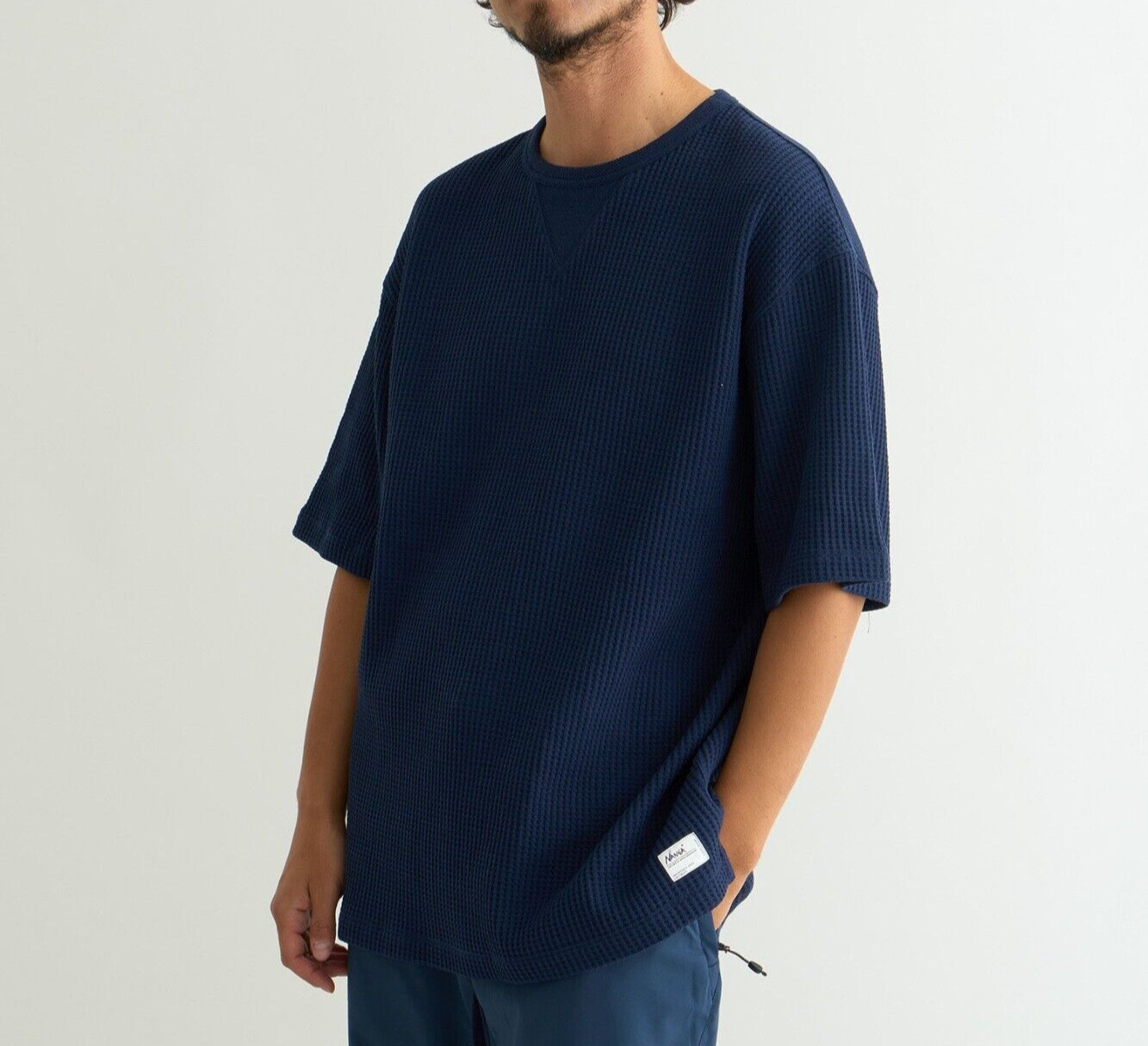 (ASK availability first)NANGA ECO HYBRID WAFFLE LOOSE FIT TEE(UNISEX) new