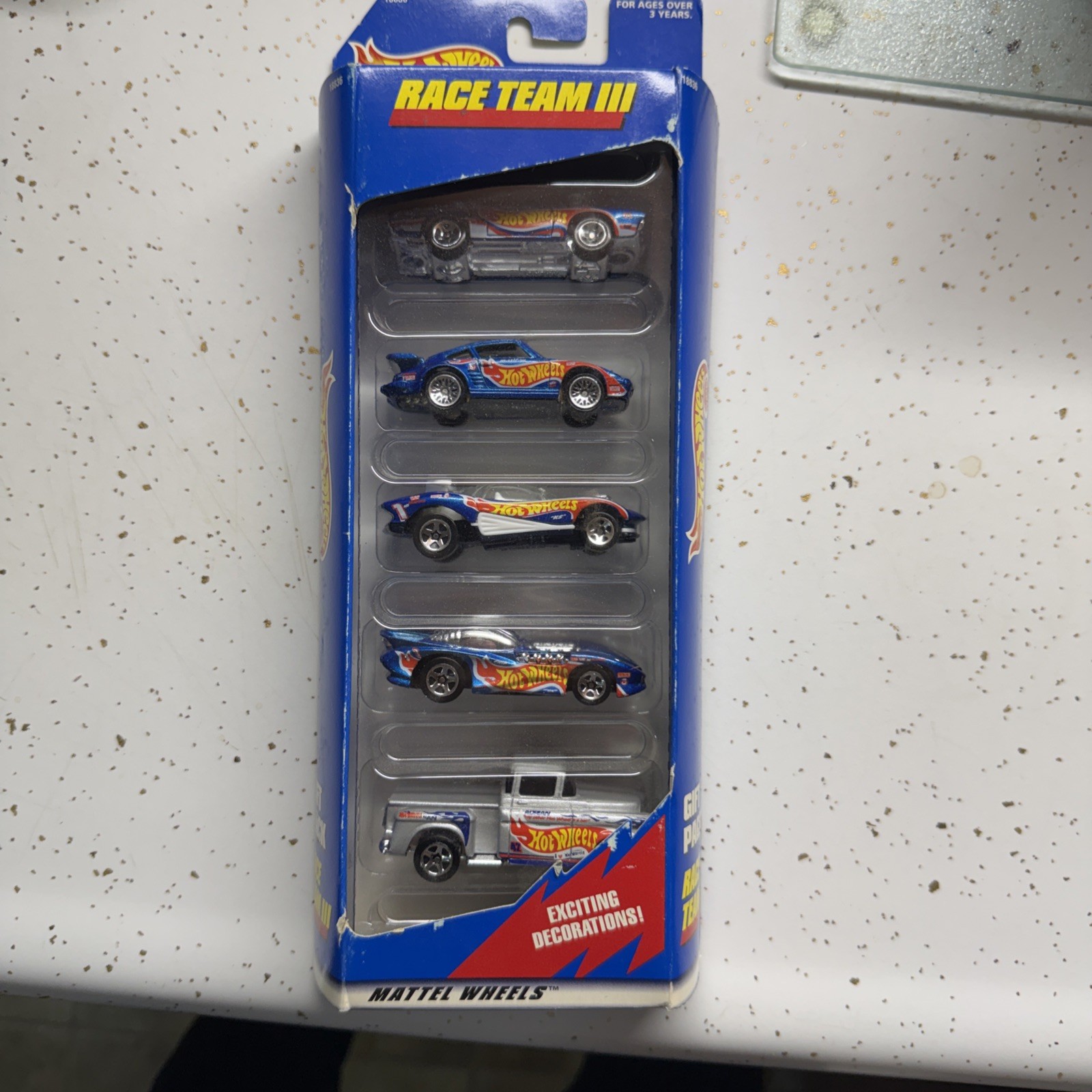 1997-1998 Hot Wheels Race Team III 5 Pk Model #18836 1997-1998 Hot Wheels Race Team III 5 Pk Model #18836