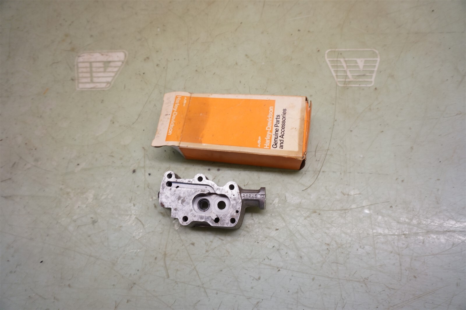 Harley Davidson Ironhead AMF OEM NOS 26216-62A Oil Pump *2610
