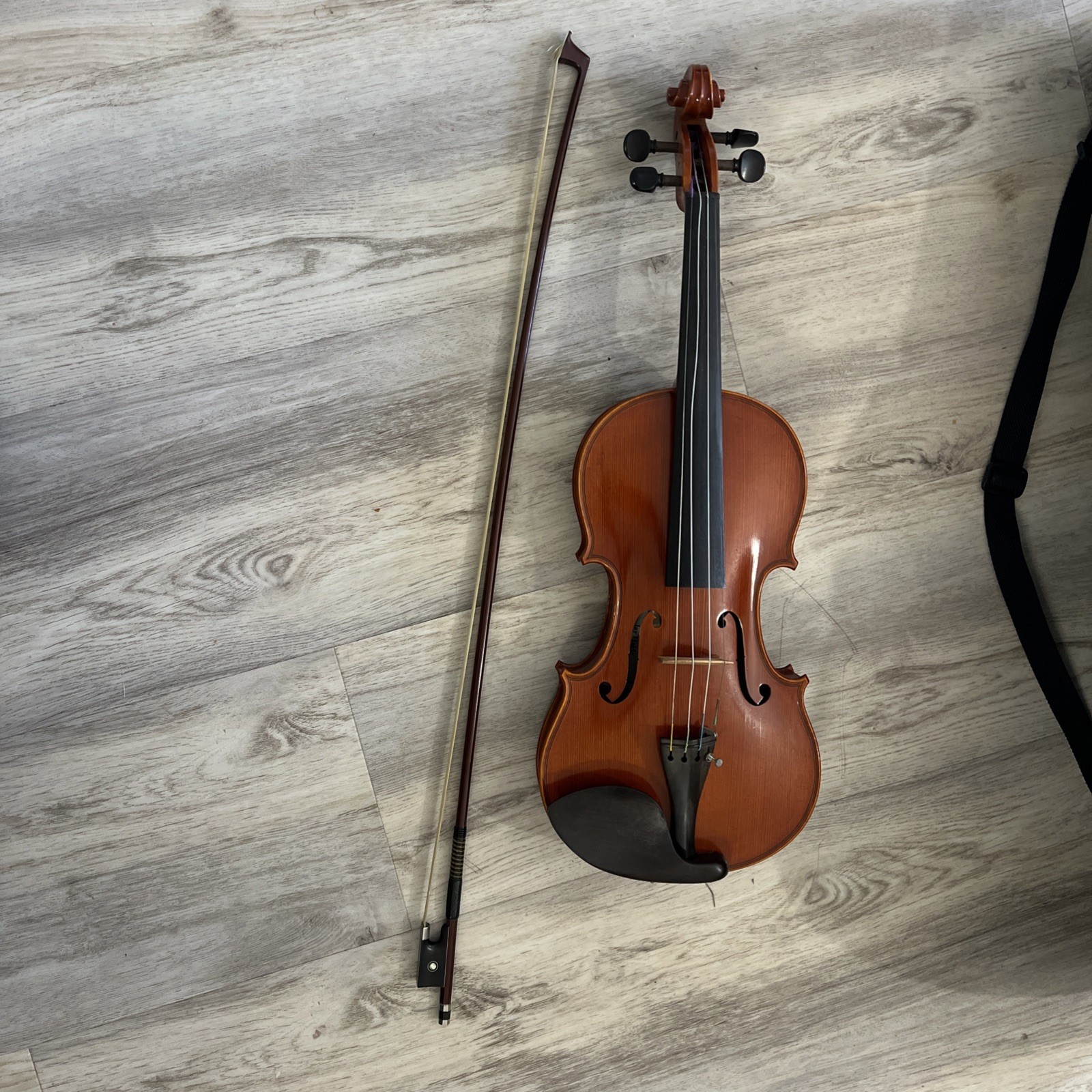 Jay Haide a l\'ancienne Violin, 2005 With A Case
