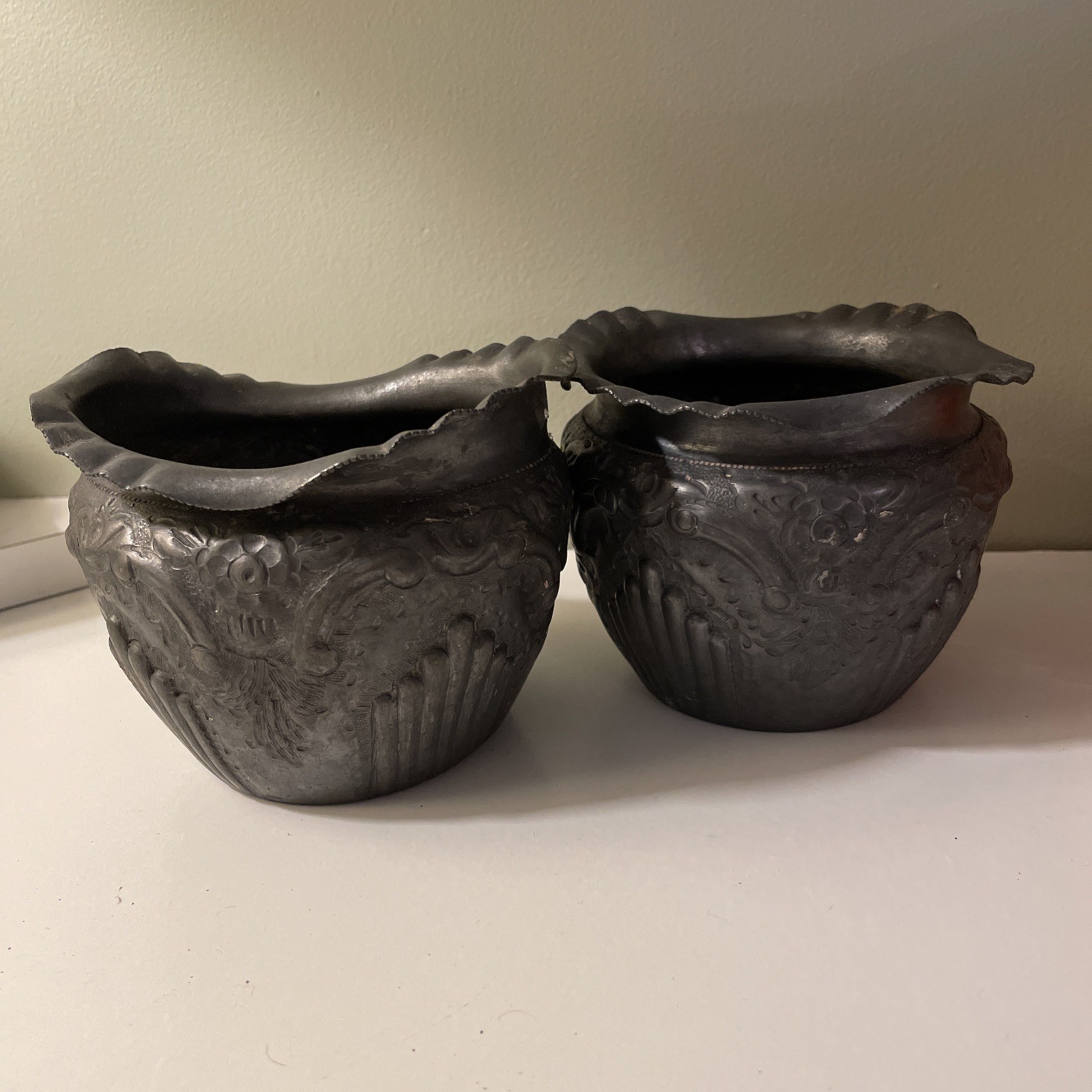 Antique H.L.&Co Pewter  Planter Pair Jardinaire Art Nouveau 6457 Embossed 3.5”