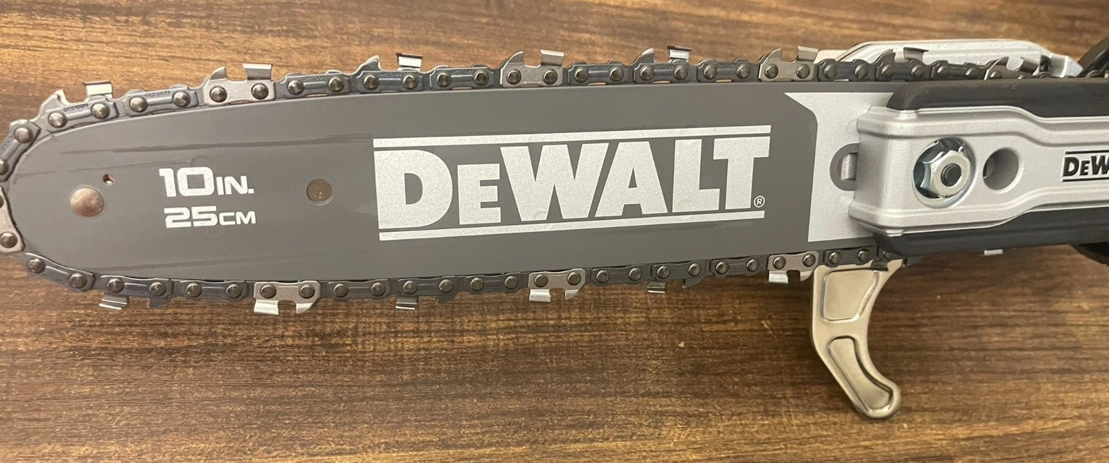 DEWALT 60V MAX* 10 IN. TELESCOPING POLE SAW, Complete Gear Assembly Replacement DEWALT 60V MAX* 10 IN. TELESCOPING POLE SAW, Complete Gear Assembly Replacement