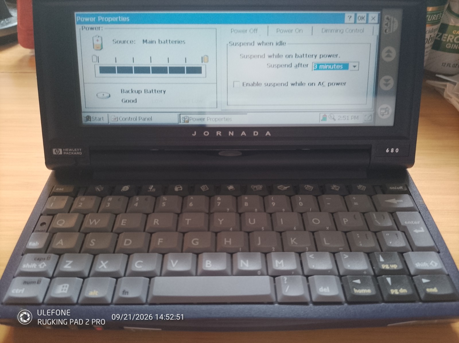 HP Jornada 680 Handheld PC PDA Windows CE Keyboard Touchscreen Stylus VGC HP Jornada 680 Handheld PC PDA Windows CE Keyboard Touchscreen Stylus VGC