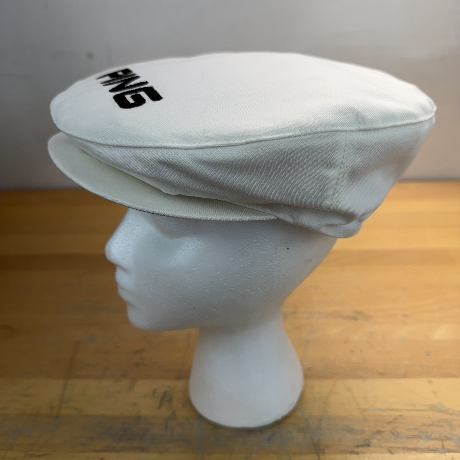 Vtg PING GOLF RARE White Newsboy Cabby Hat Adjustable Golfer Made in USA