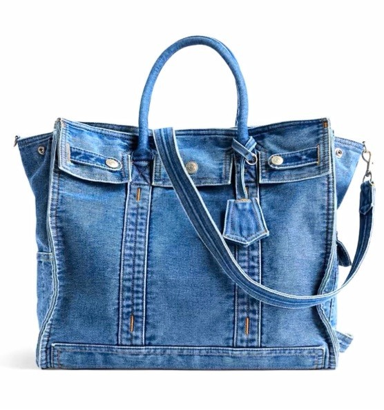 NWT Gap Large Denim Five Pocket Tote Bag in Medium Wash