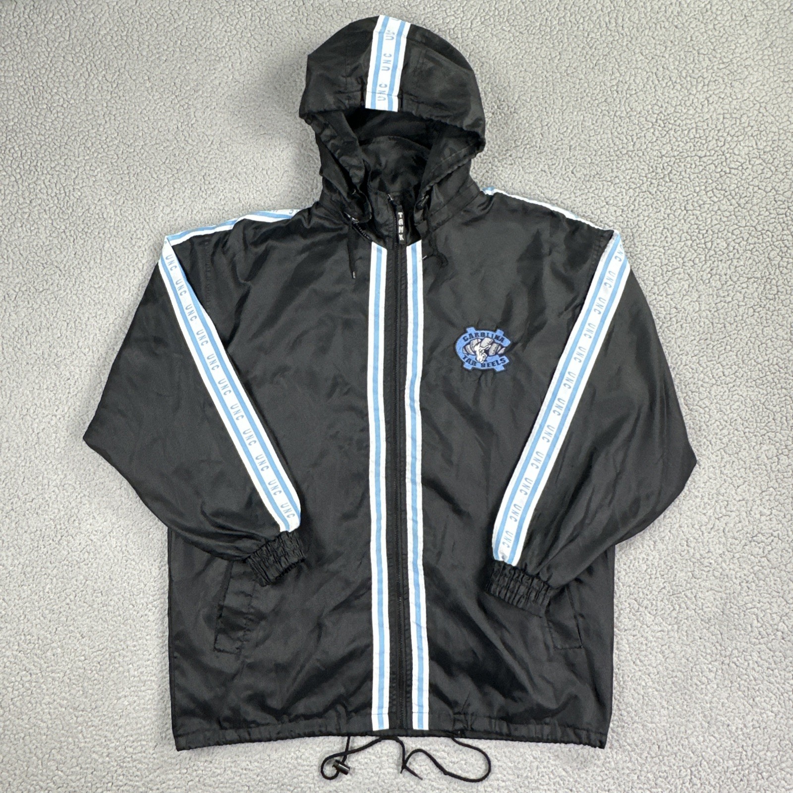 VTG 90\'s North Carolina Tar Heels Men Jacket Large Black Embroidered Logo UNC