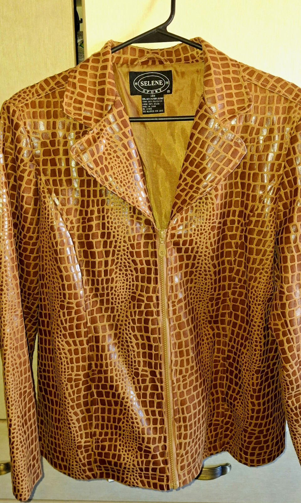 Selene Sport Brown Crocodile Pattern Zip Collared Lined Short Jacket 14W
