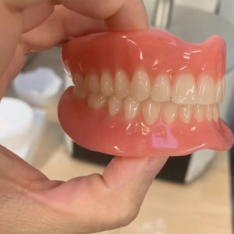 Complete Full Mouth Denture Set with Storage Case