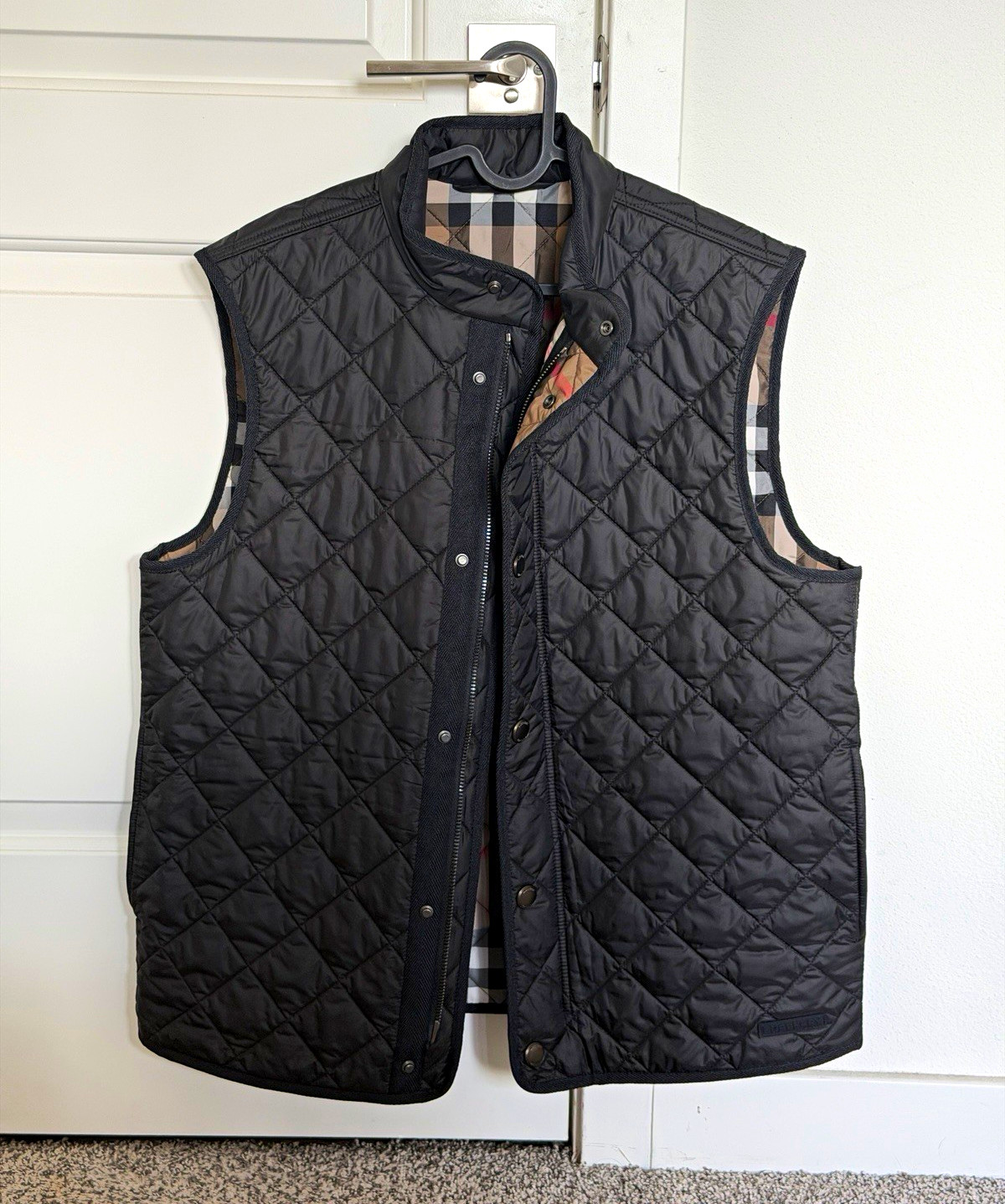 Burberry Men\'s Quilted Vest Black Size S