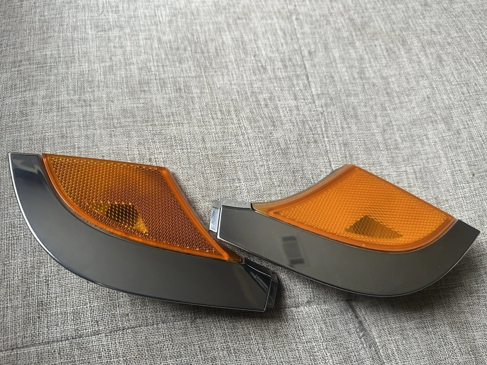TESTED (SET) 06-09 SAAB 9-5 Left Front Headlight Corner Marker Light Lamp Lens