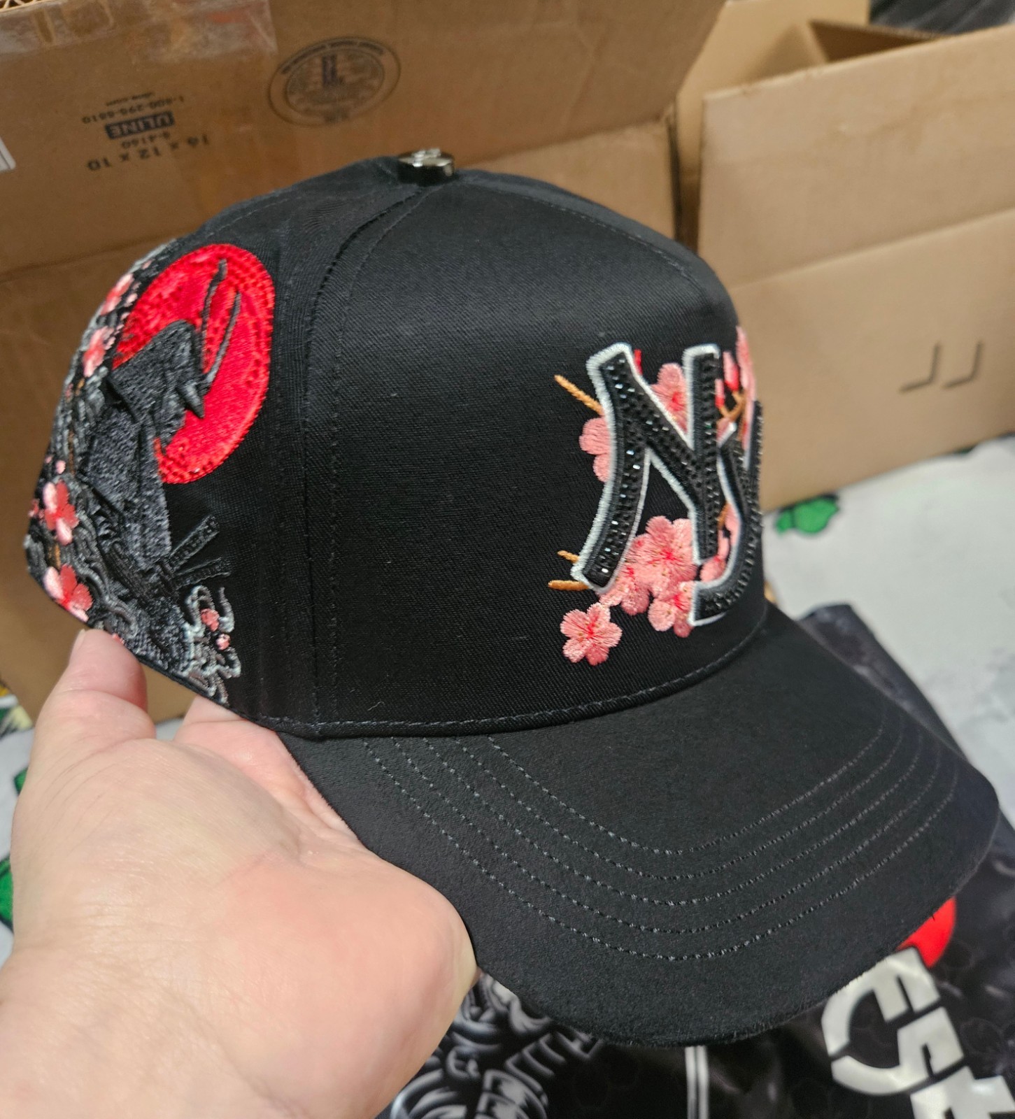 SAKURA SAMURAI HAT SAINTLESSBRAND (FULL SET) SAKURA SAMURAI HAT SAINTLESSBRAND (FULL SET)