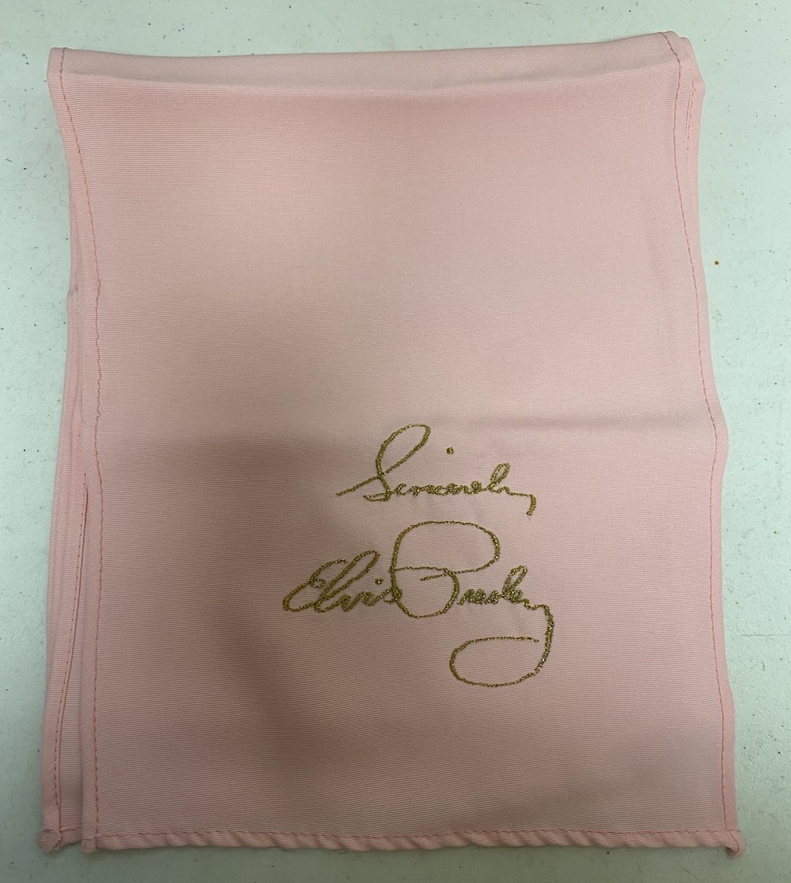 Vintage Sincerely Elvis Presley Pink Sash/Scarf In Great Condition RARE Vintage Sincerely Elvis Presley Pink Sash/Scarf In Great Condition RARE