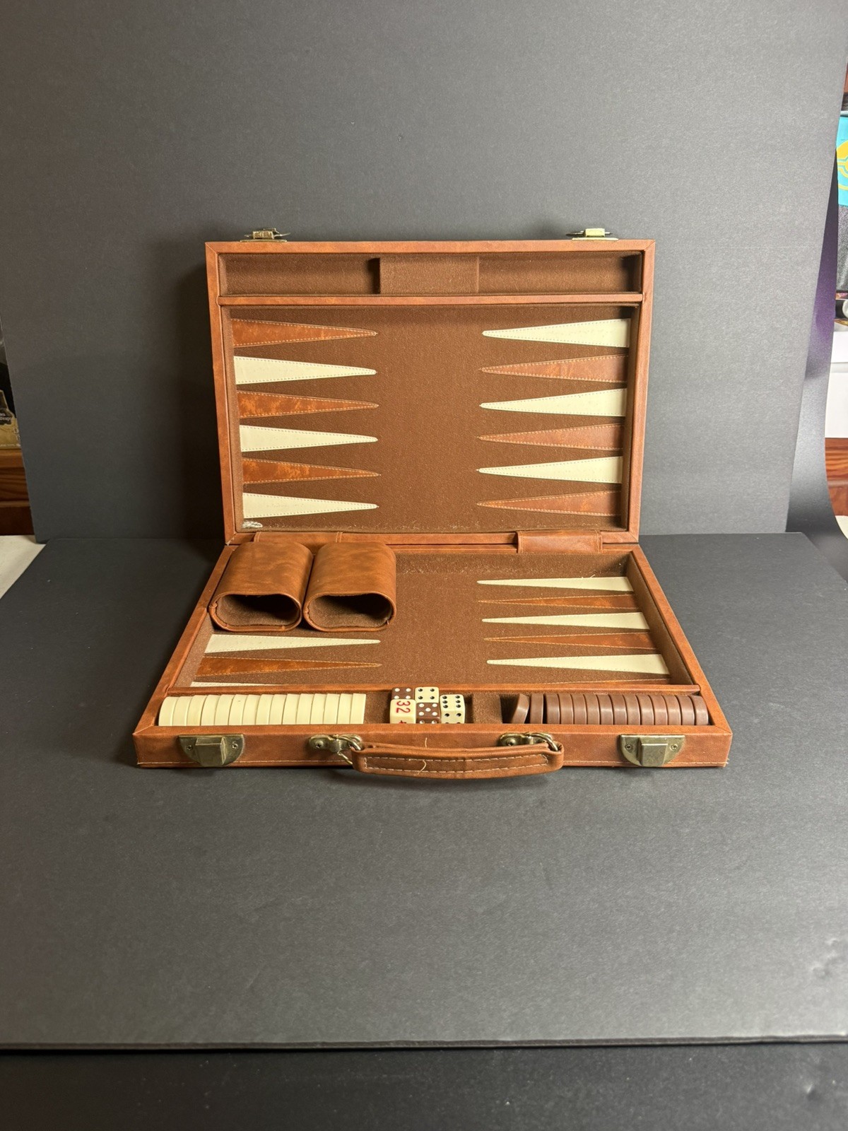 Vintage 1970s Backgammon Set Leather & Velvet Attache Case. EUC