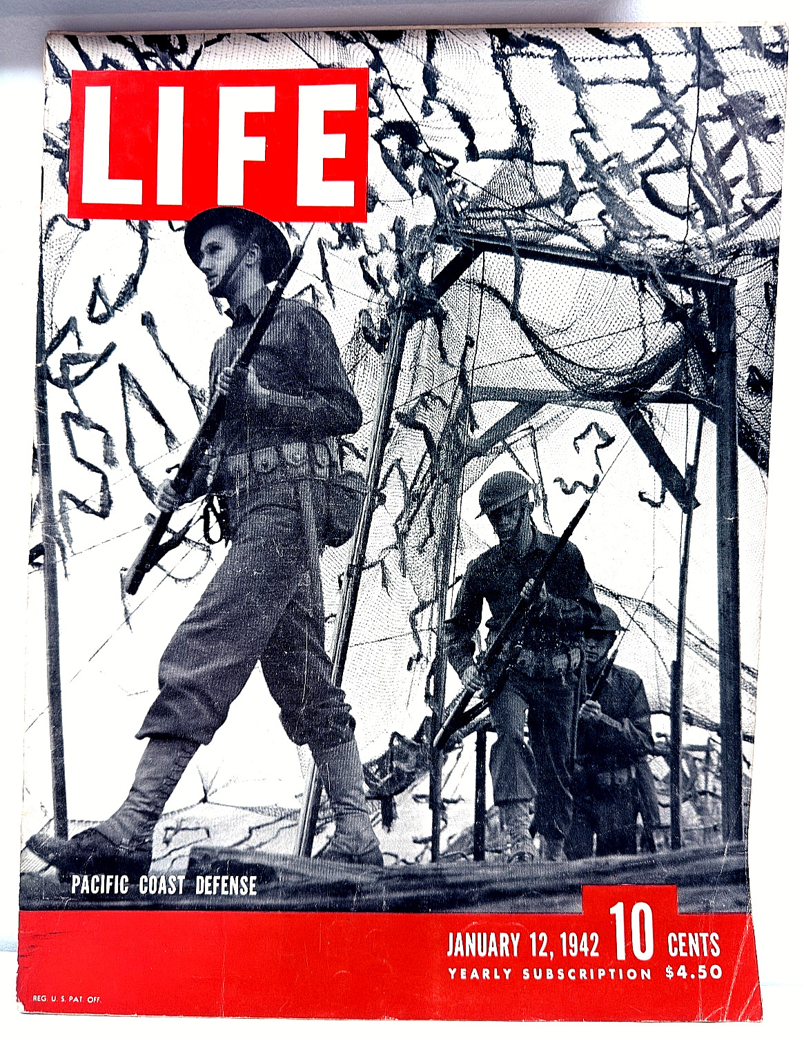 LIFE Magazine January 12 1942 Pacific Coast Defense WWII Soldiers Cover