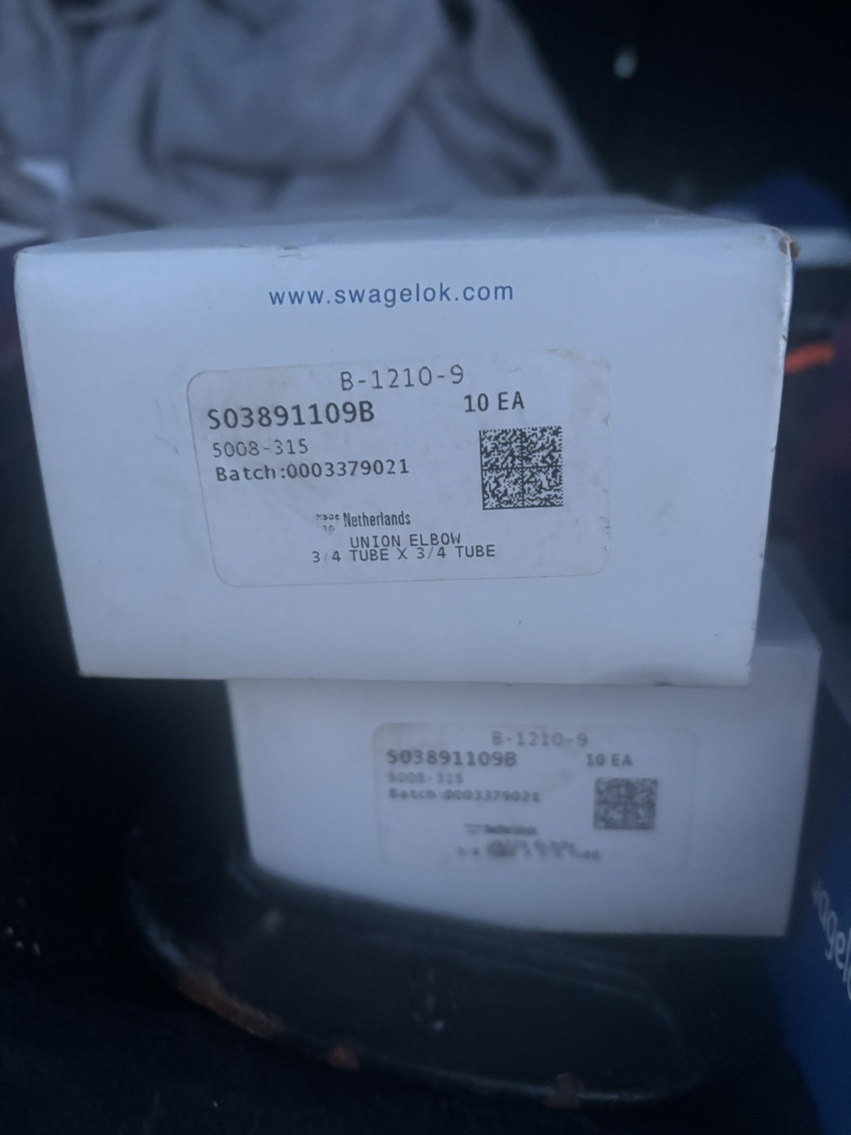 3/4” Swagelok B-1210-6 Tubing Fittings - 10 Count 3/4” Swagelok B-1210-6 Tubing Fittings - 10 Count