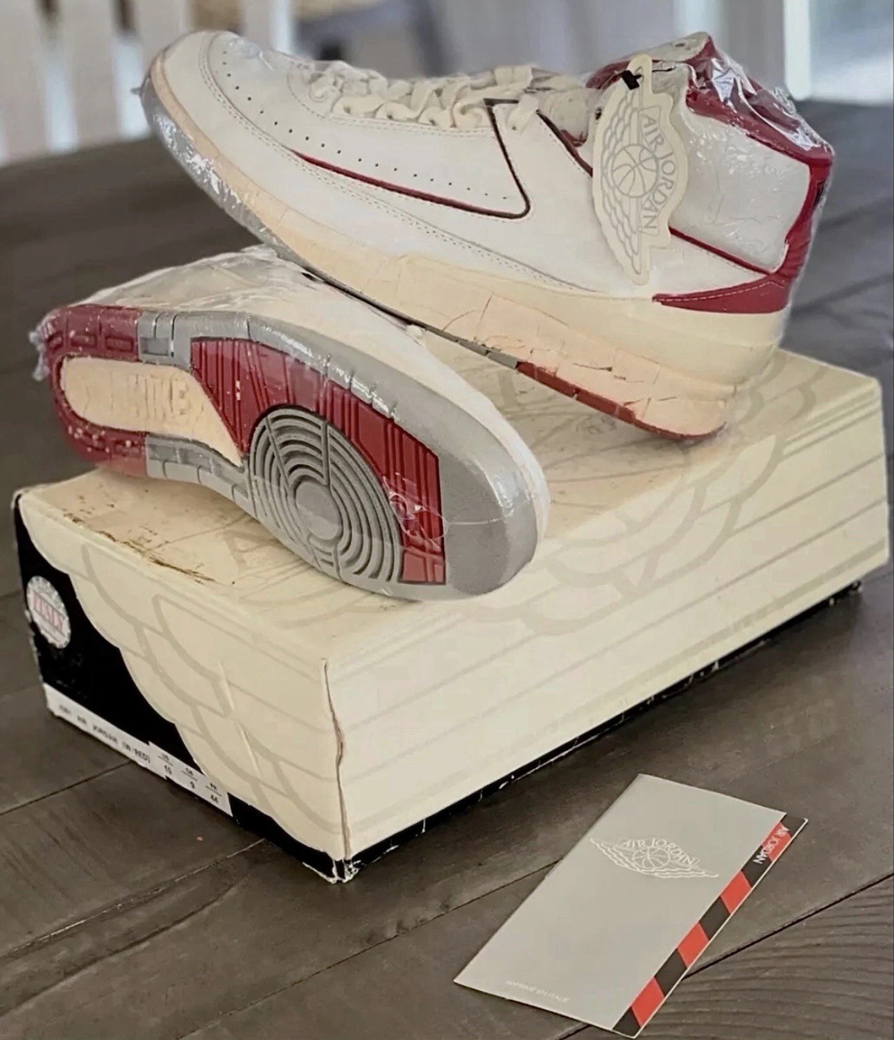 DEADSTOCK 1986 NIKE AIR JORDAN 2 ~ MADE IN ITALY ~ NEW, NEVER WORN, COMPLETE SET