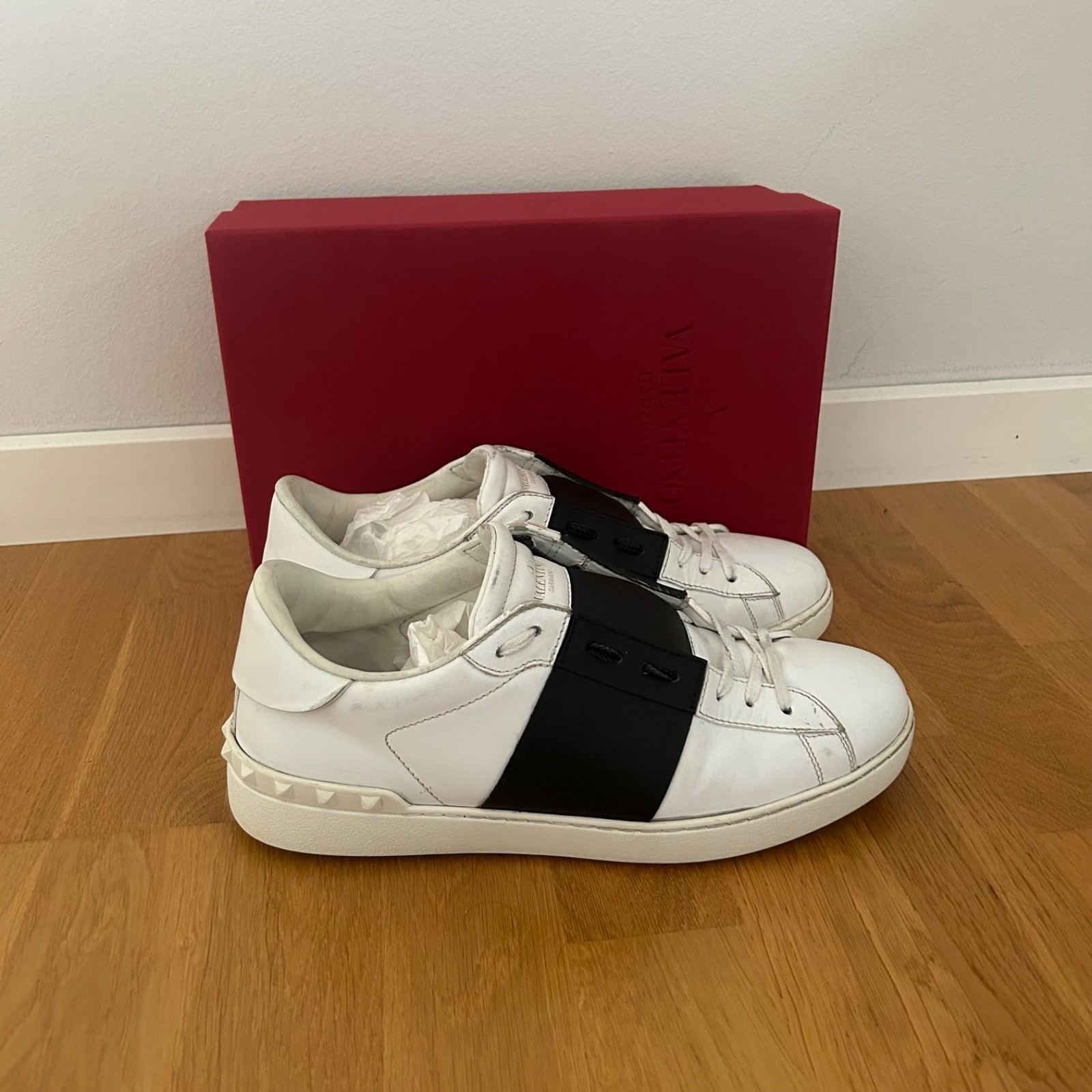 Valentino open sneakers men black size 42.5