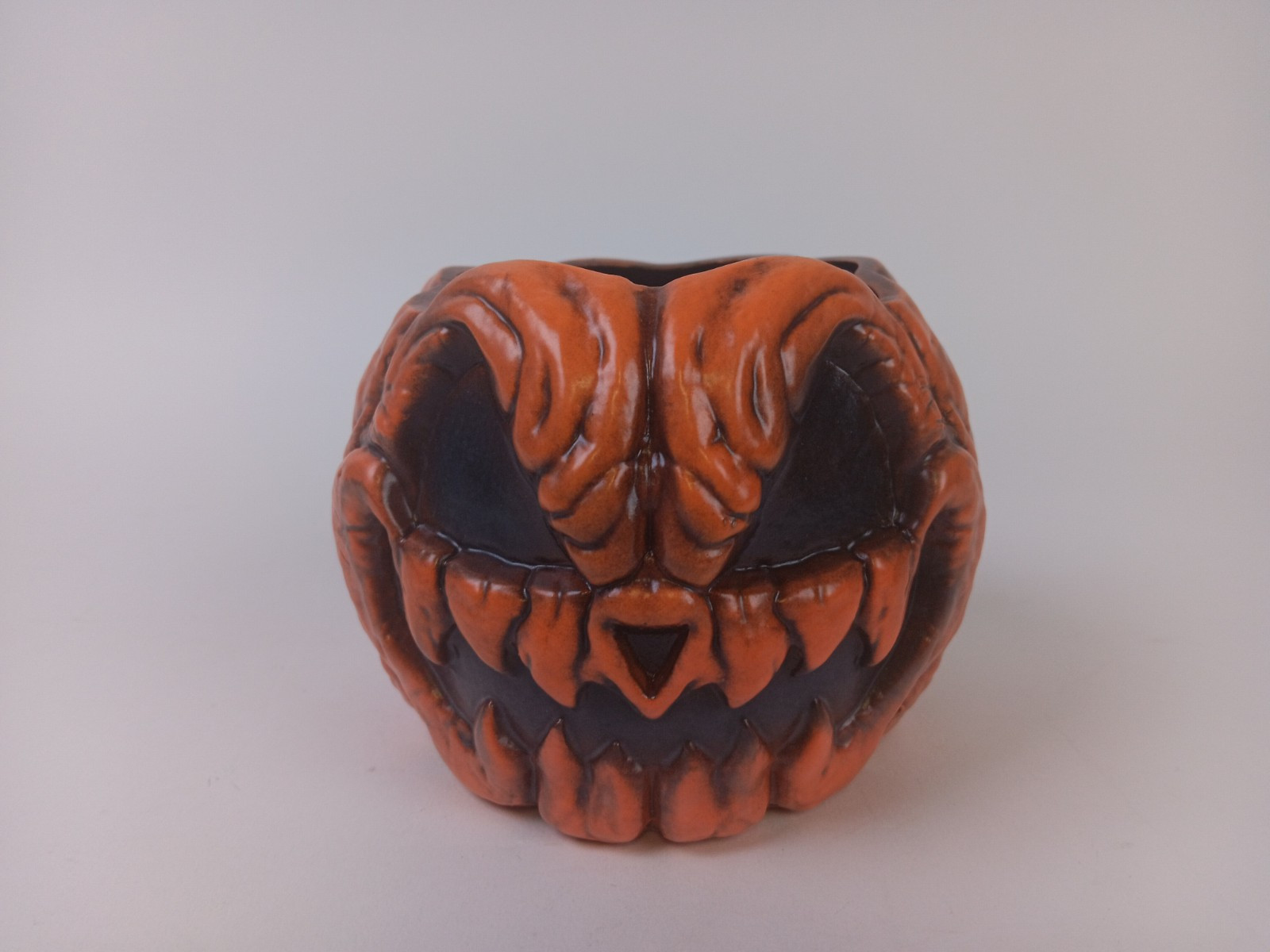Spooky Empire Pumpkin The Shrunken Monkey Tiki Mug Halloween Horror Head Cup