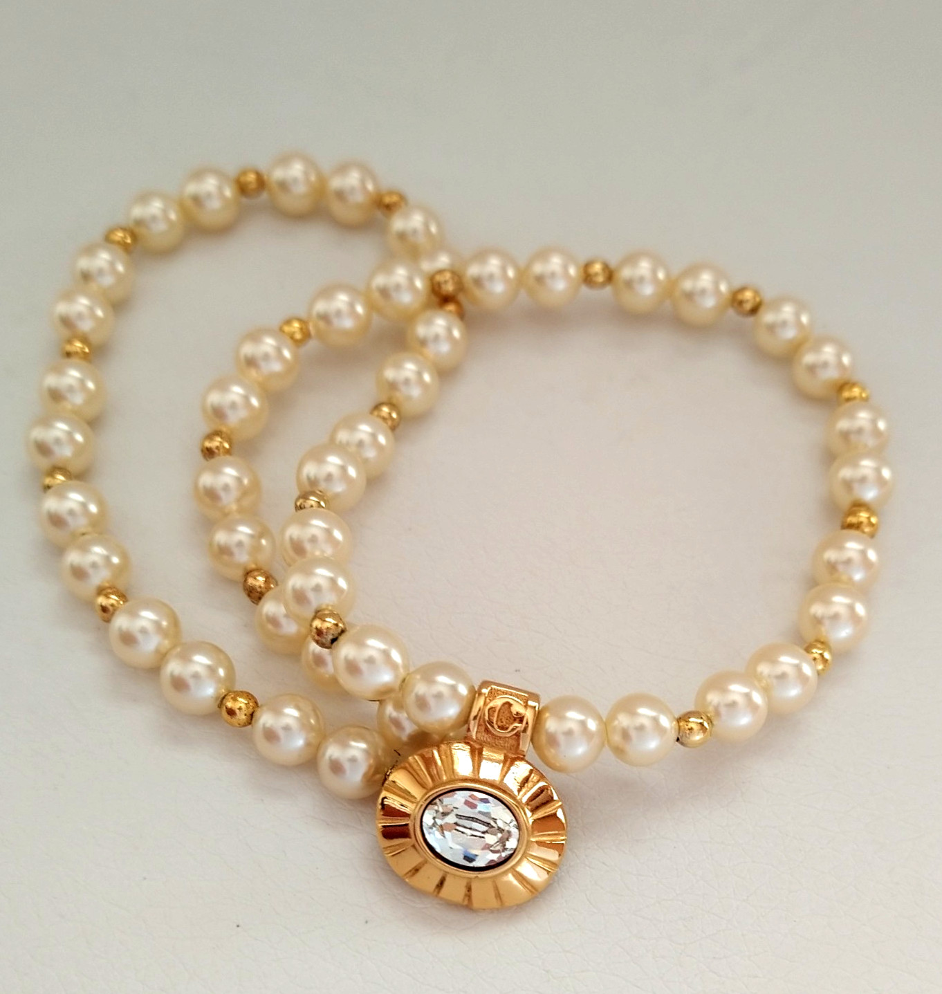 Free shipping vintage signed Carven choker faux pearl necklace golden crystal