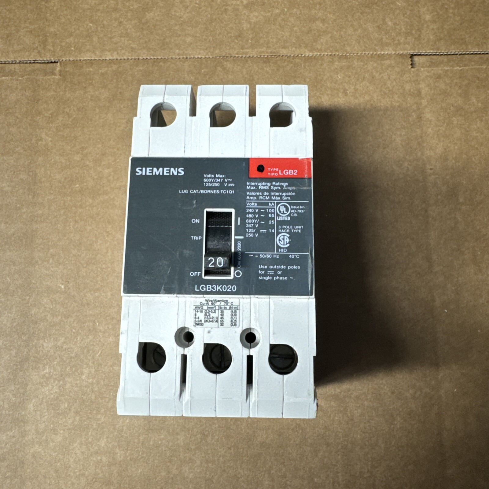 SIEMENS LGB3K020B / LGB3B020 3P 20A 65KAIC CIRCUIT BREAKER NEW NO BOX SIEMENS LGB3K020B / LGB3B020 3P 20A 65KAIC CIRCUIT BREAKER NEW NO BOX