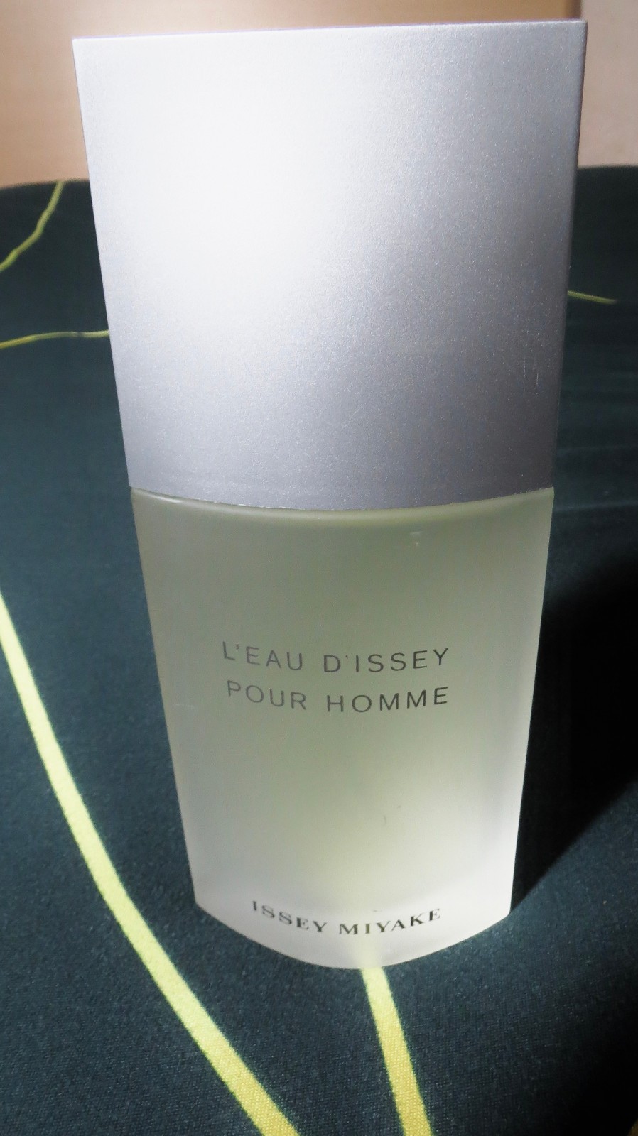 L\'EAU D\'ISSEY by ISSEY MIYAKE EDT SPRAY POUR HOMME 4.2 OZ-NEW W/O BOX L\'EAU D\'ISSEY by ISSEY MIYAKE EDT SPRAY POUR HOMME 4.2 OZ-NEW W/O BOX