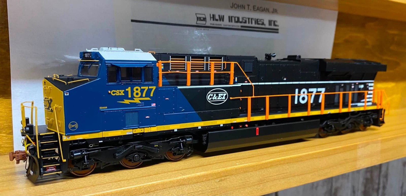 Scale Trains GE ES44AH CSX #1877 C&EI Heritage Paint Scheme HO Scale NEW