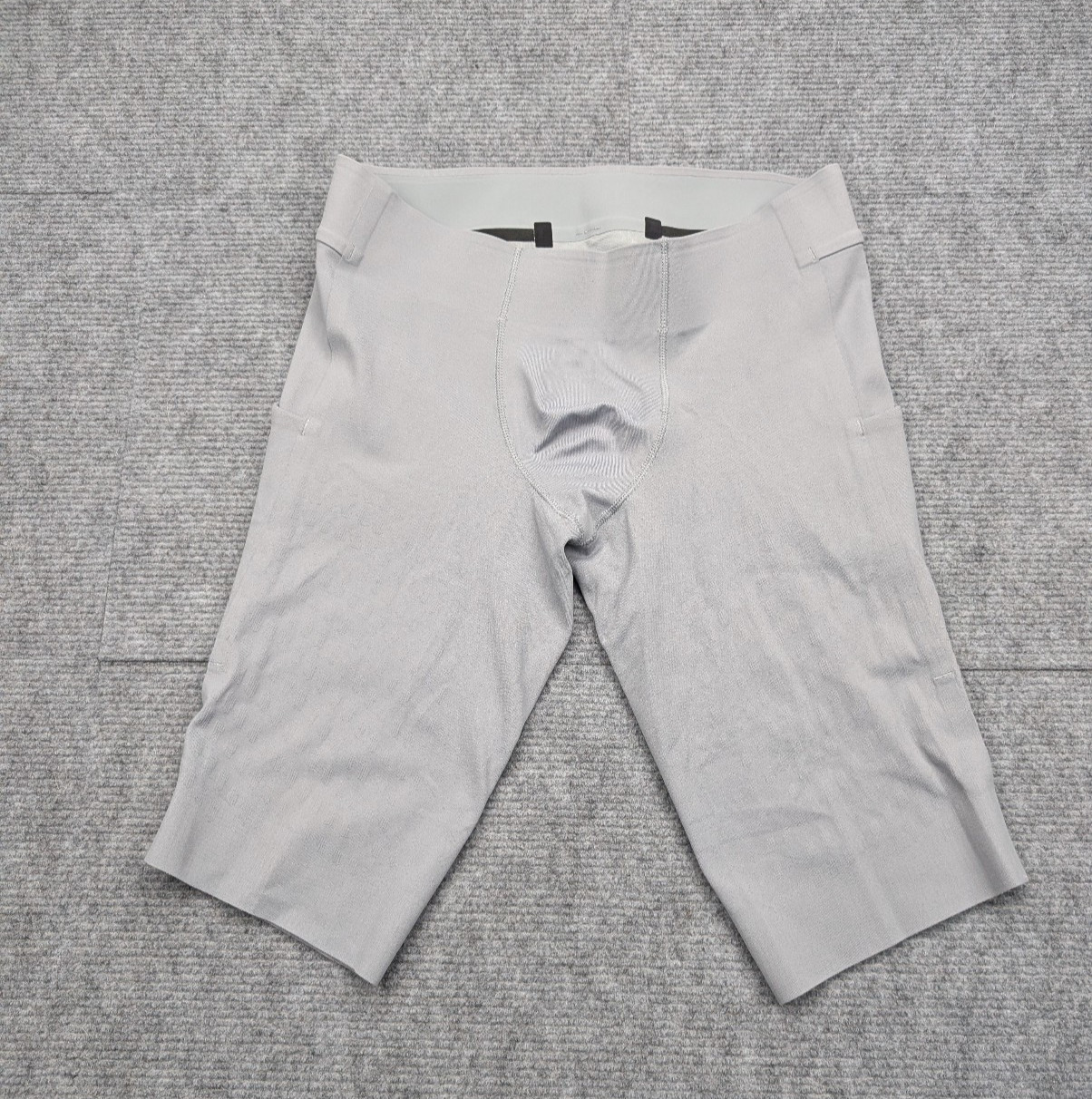 Lululemon Senseknit Running Shorts Mens Small Gray Athletic Tight Compression 
