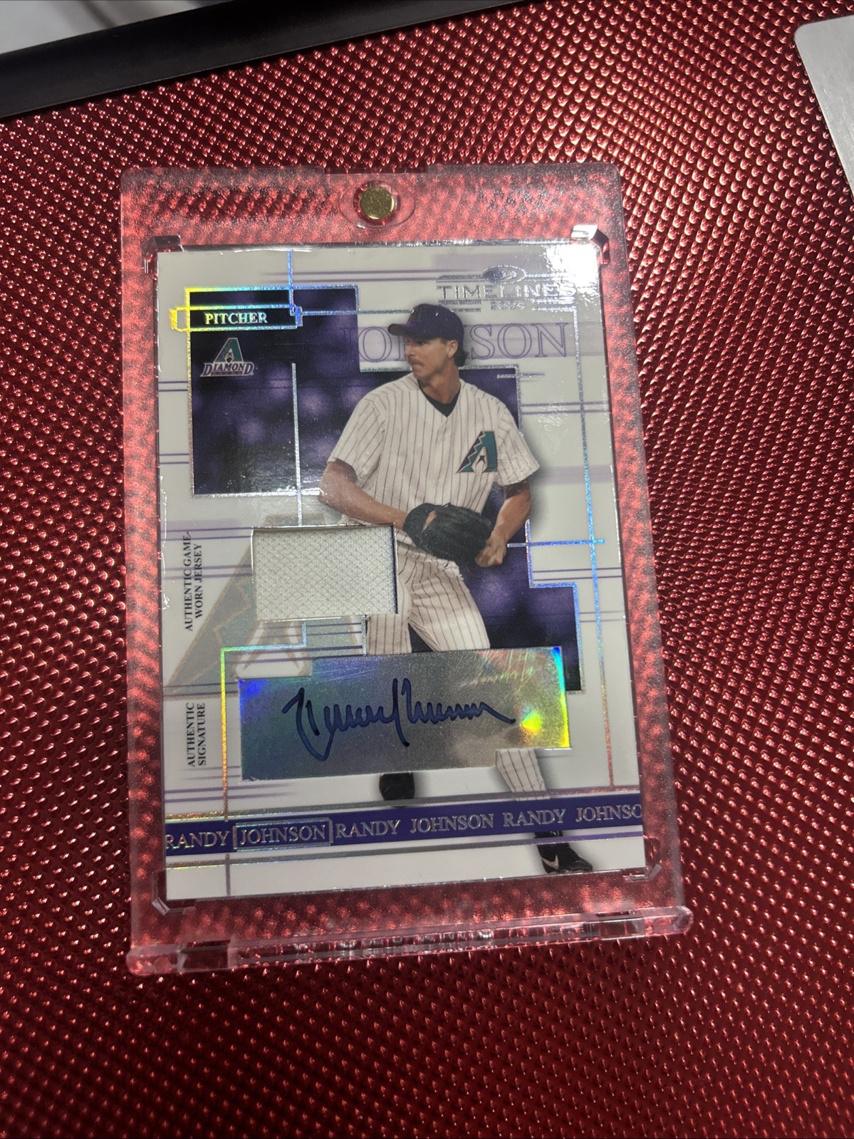 2004 Donruss Timelines Playoff Randy Johnson /5 Patch Auto