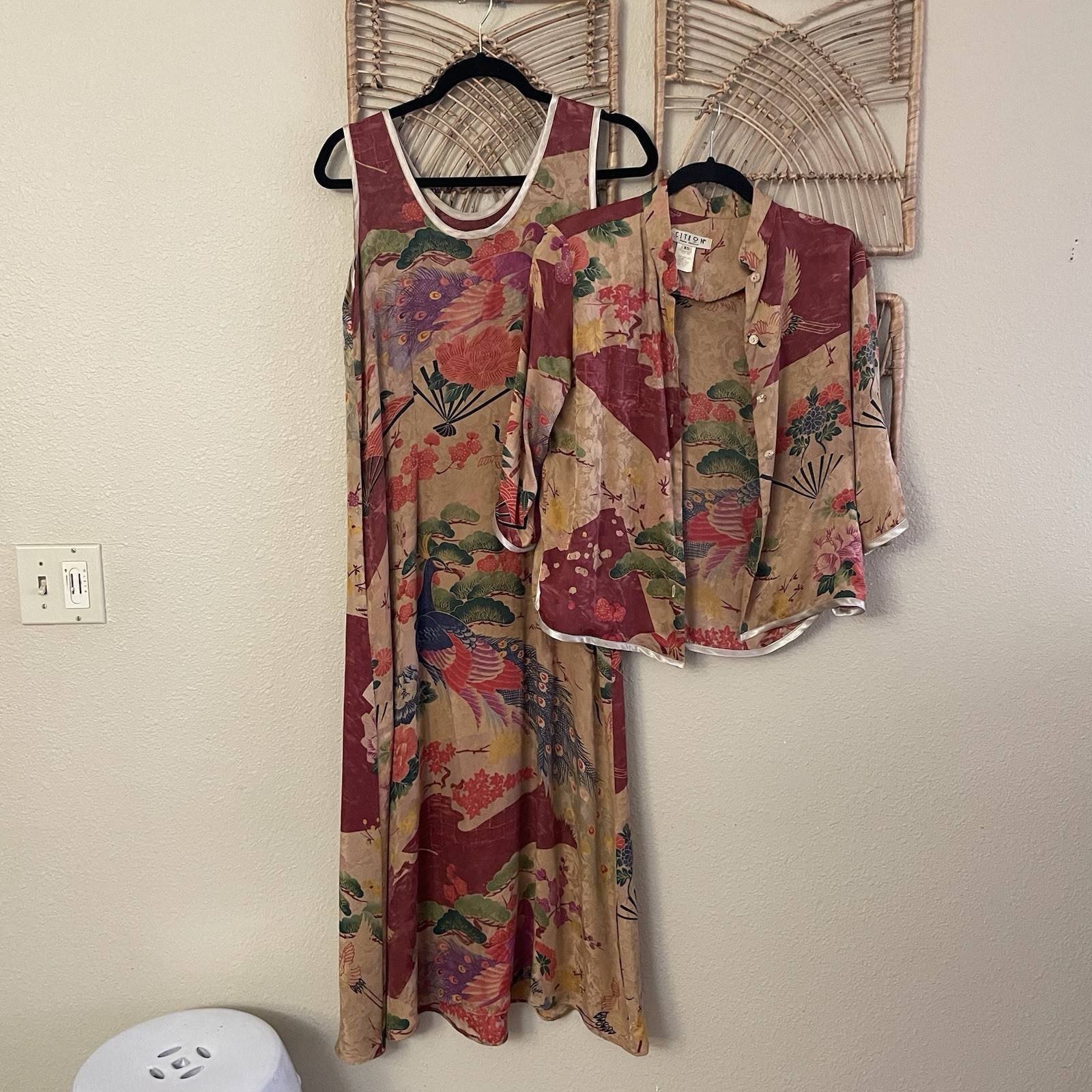 Vintage Citron Santa Monica Silk 2-Piece Maxi Dress & Blouse Peacock Sz XS B17 Vintage Citron Santa Monica Silk 2-Piece Maxi Dress & Blouse Peacock Sz XS B17