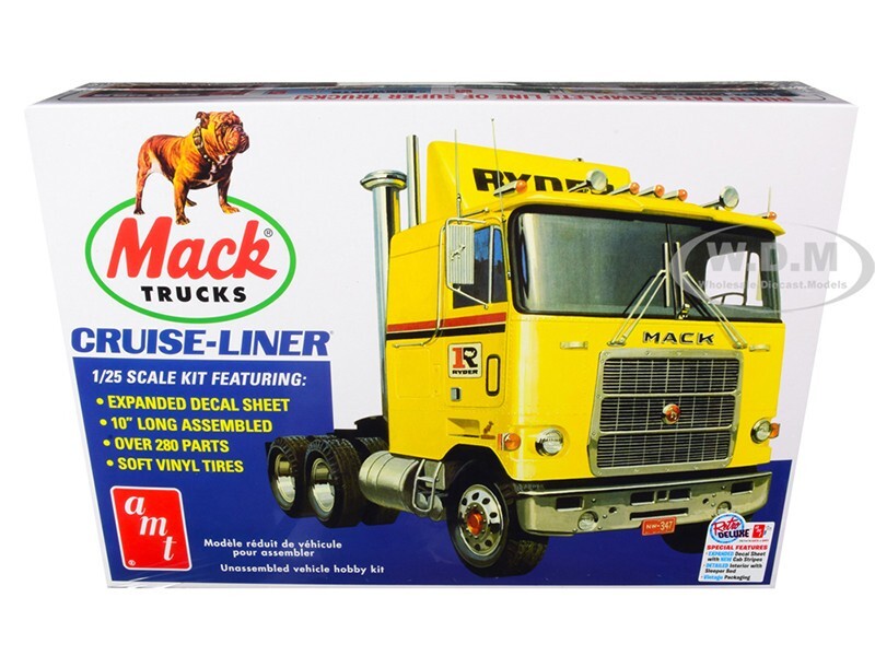 SKILL 3 MODEL KIT MACK CRUISE-LINER TRUCK 1/25 SCALE MODEL BY AMT AMT1062 SKILL 3 MODEL KIT MACK CRUISE-LINER TRUCK 1/25 SCALE MODEL BY AMT AMT1062