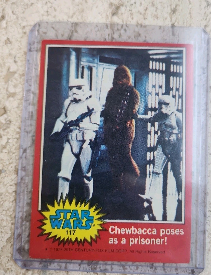 Vintage 1977 Star Wars Trading Card Red Series 2 #117 Chewbacca poses Ungraded 