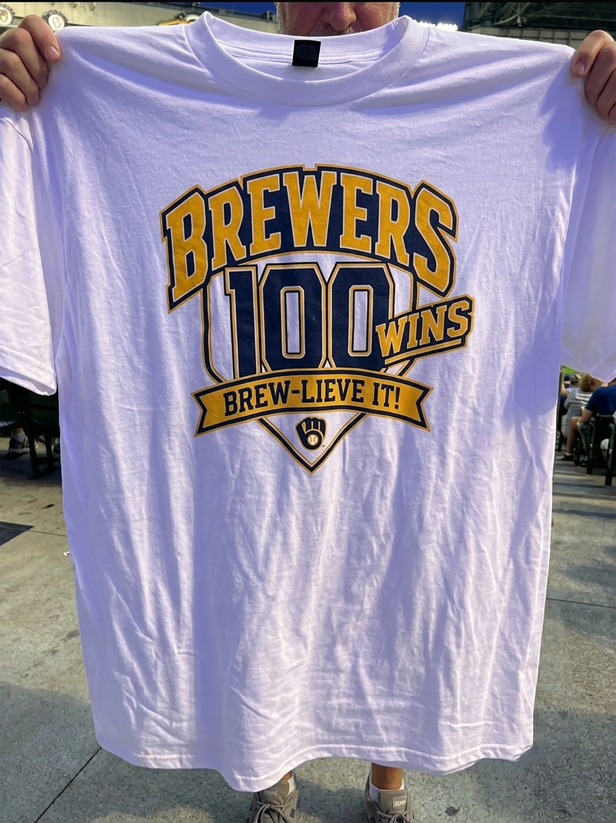 HOT NEW 2026 MILWAUKEE BREWERS 100 WINS Exclusive SGA ALL SIZE SHIRT 9/25/26