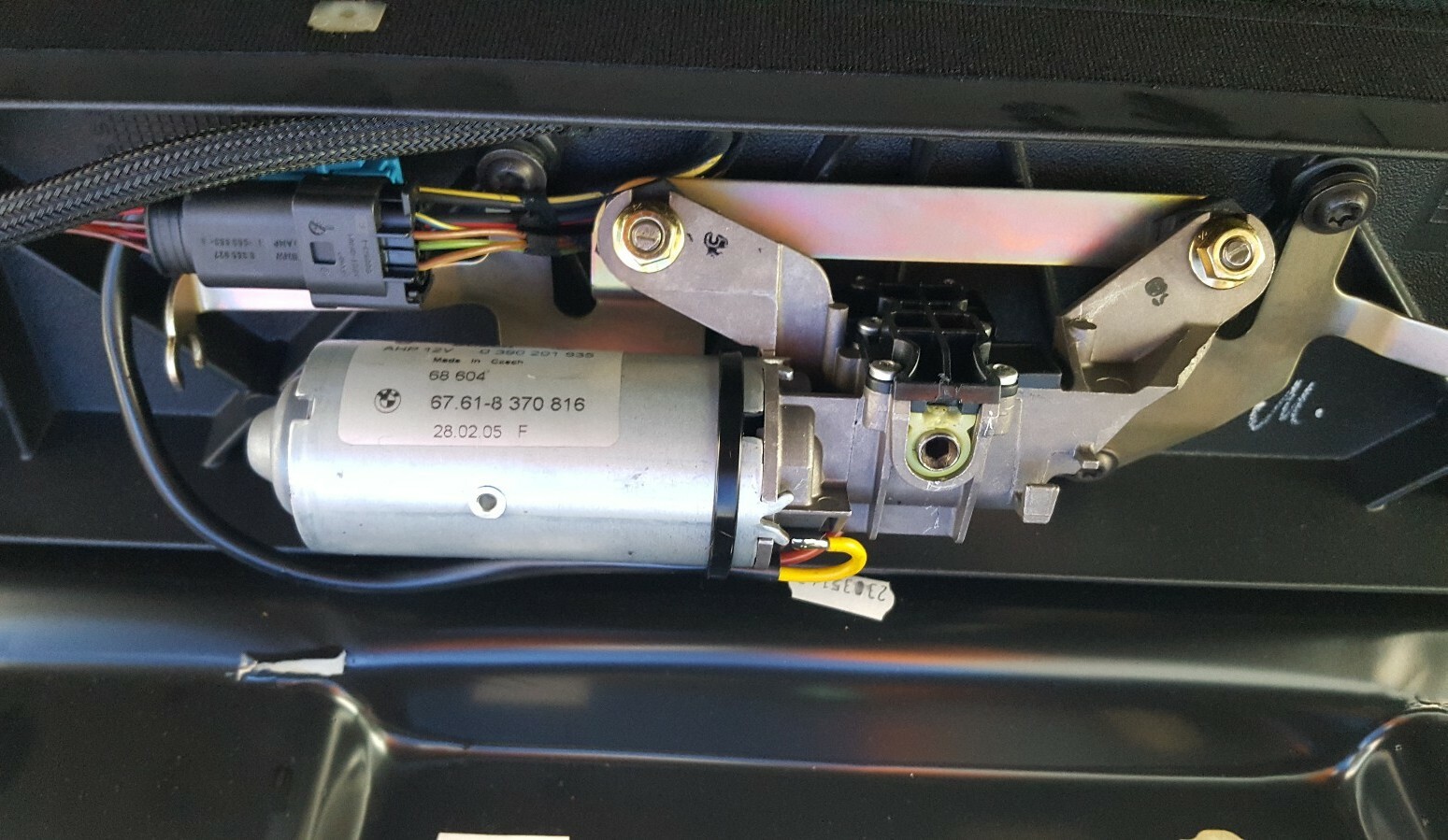 BMW 1992-99 E36, 2000-06 E46, E64 CONVERTIBLE SOFT TOP LATCH LOCKING MOTOR ^^^^