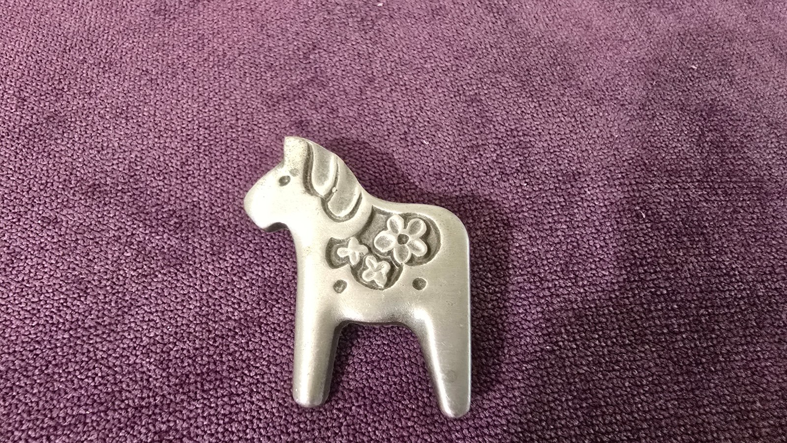 Vintage Rune Tennesmed Swedish Pewter Dala Horse Brooch Vintage Rune Tennesmed Swedish Pewter Dala Horse Brooch