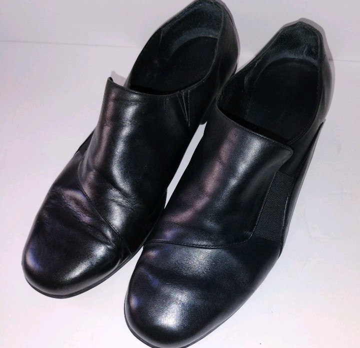 Walking Cradles Black Leather Low Wedge Minimalist Comfort Stretch Loafers 13W