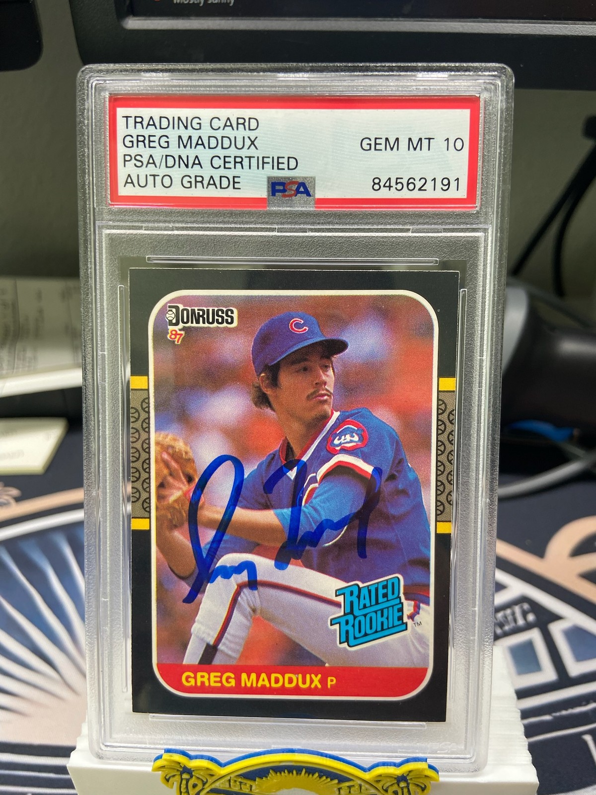 2001 Donruss #RR21 Greg Maddux Rookie Reprints #/1987