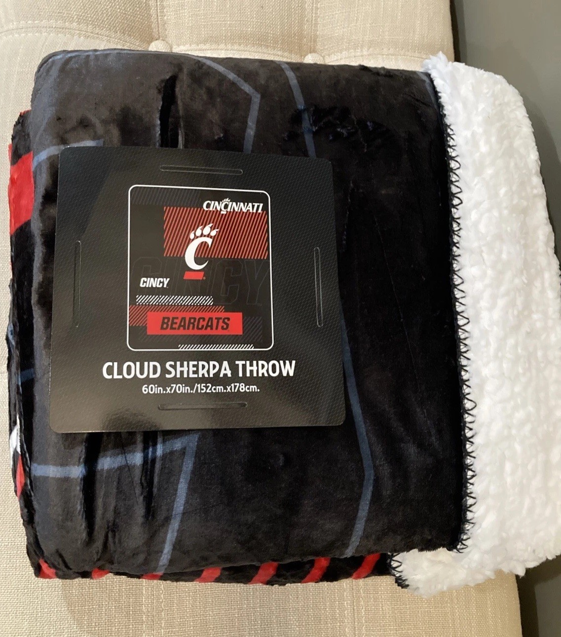 Cincinnati Bearcats Northwest Cloud Sherpa Throw Blanket NCAA Plush 60x70 NWT