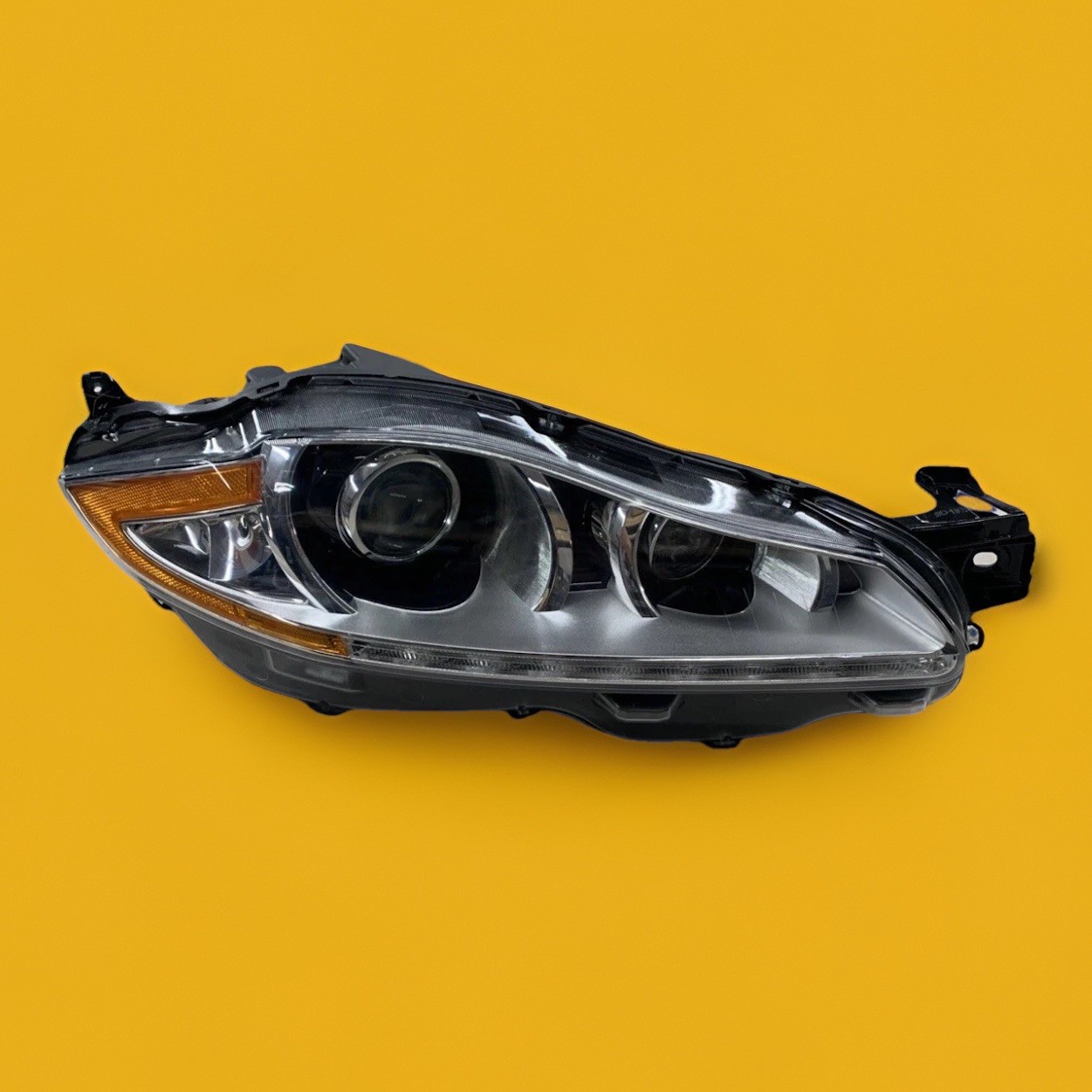Nice 10-15 Jaguar X351 XJ Front Right Headlight Lamp Bi-Xenon Non AFS OEM #C Nice 10-15 Jaguar X351 XJ Front Right Headlight Lamp Bi-Xenon Non AFS OEM #C
