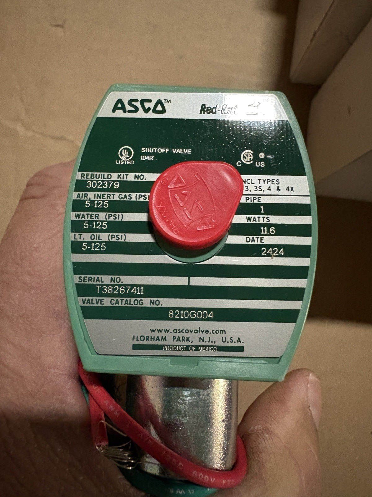 ASCO 8210G004 Electric Solenoid Valve 2-Way/2-Position with 24VDC Coil ASCO 8210G004 Electric Solenoid Valve 2-Way/2-Position with 24VDC Coil