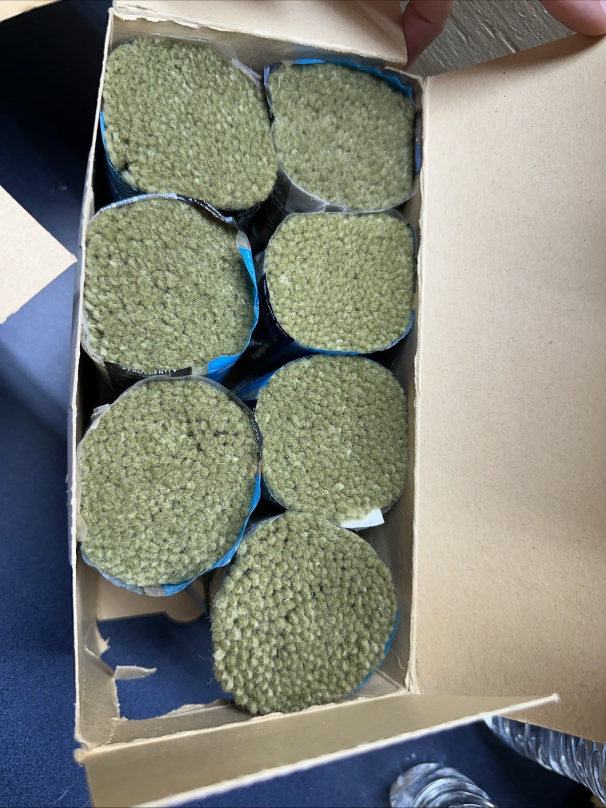 Vintage Spinnerin Rug Yarn 6803 6886 Foam Lt Lime Pure Virgin Wool New Zealand Vintage Spinnerin Rug Yarn 6803 6886 Foam Lt Lime Pure Virgin Wool New Zealand