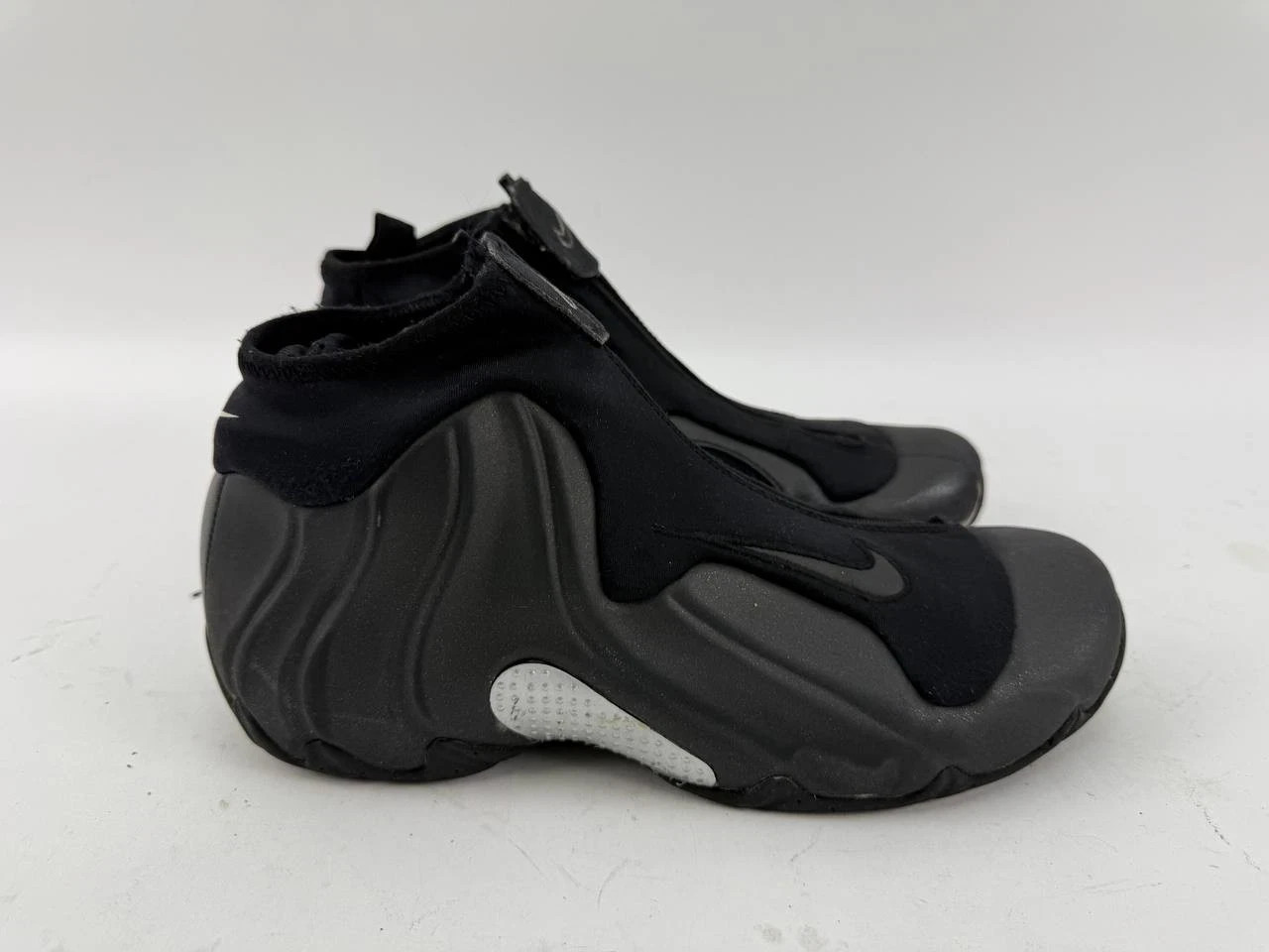 NIKE 1999 Air Flightposite Black Size US 9 830142-001 *READ* NIKE 1999 Air Flightposite Black Size US 9 830142-001 *READ*
