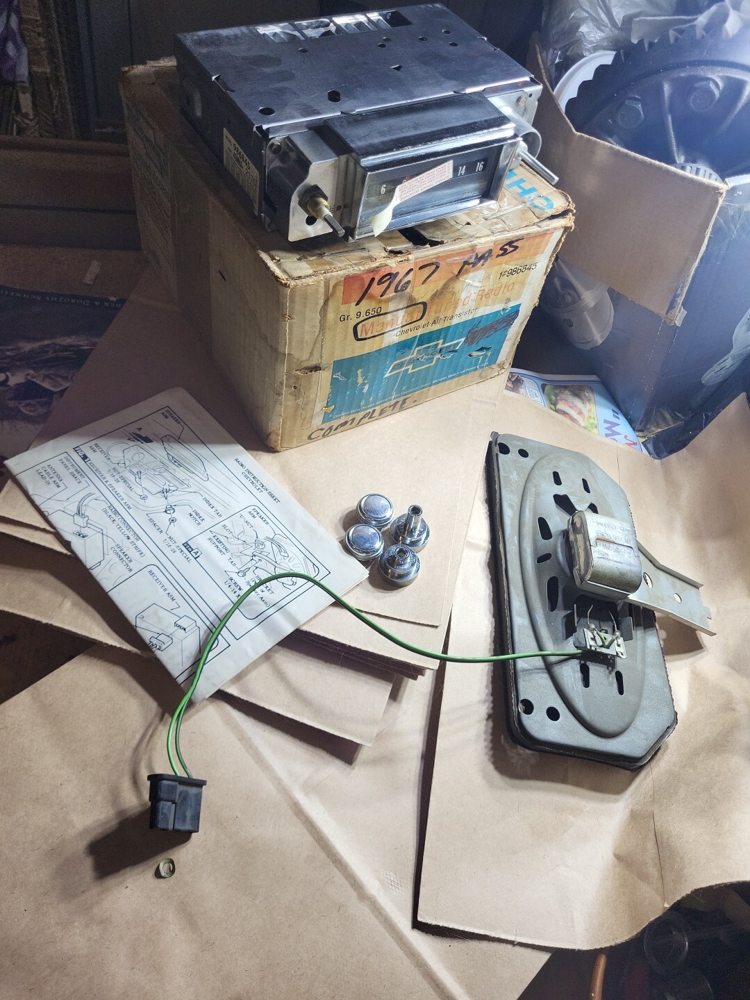 NOS 1966 67 CHEVROLET IMPALA BEL AIR BISCAYNE A.m. RADIO/SPEAKER KIT 986845 RARE NOS 1966 67 CHEVROLET IMPALA BEL AIR BISCAYNE A.m. RADIO/SPEAKER KIT 986845 RARE